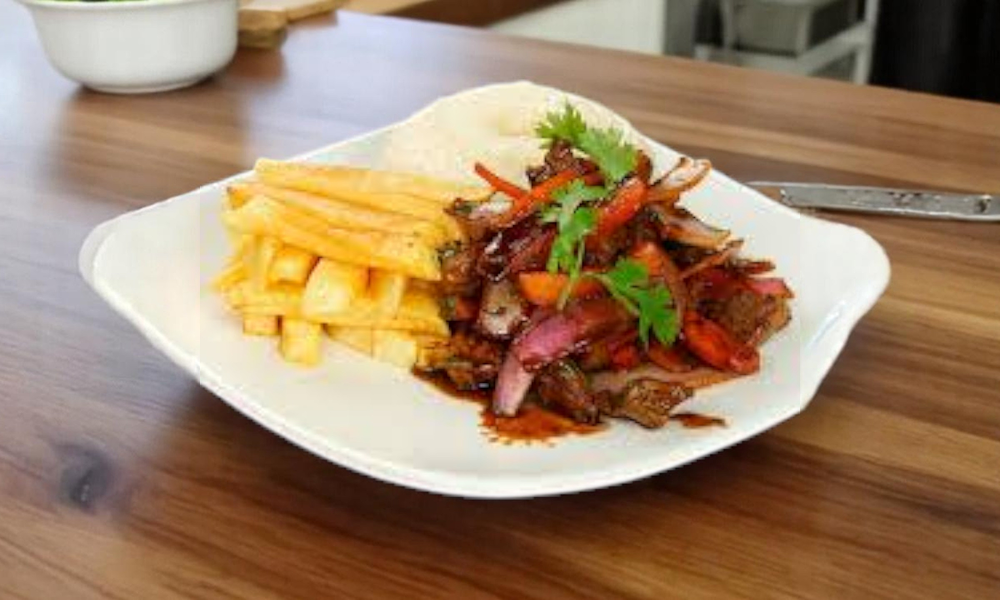 lomo saltado-Photoroom